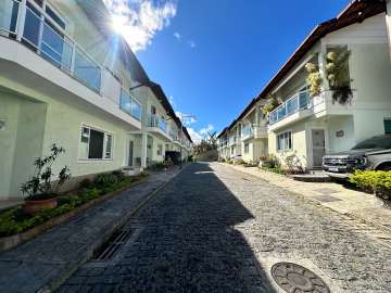 Casa à venda em Várzea, Teresópolis - RJ