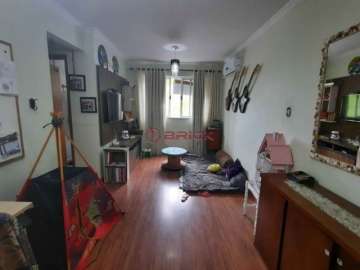 Apartamento à venda em Várzea, Teresópolis - RJ