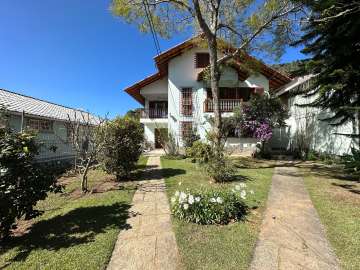 Casa à venda em Golfe, Teresópolis - RJ