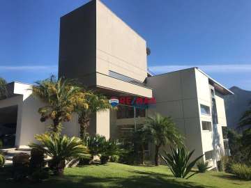 Casa à venda em Vale dos Pinheiros, Nova Friburgo - RJ