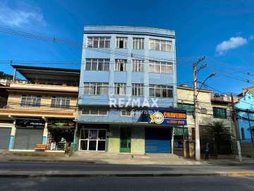 Apartamento à venda em Centro, Nova Friburgo - RJ