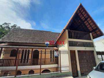 Casa à venda em Duas Pedras, Nova Friburgo - RJ