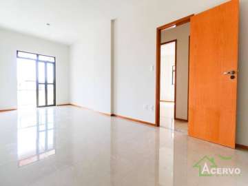 Apartamento à venda em São Mateus, Juiz de Fora - MG