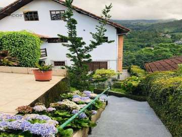 Casa à venda em Cascatinha, Nova Friburgo - RJ