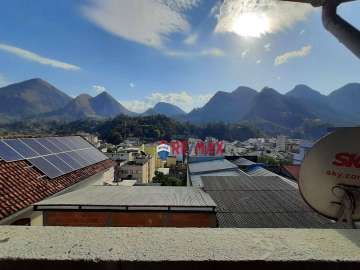 Casa à venda em Centro, Nova Friburgo - RJ