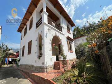 Casa à venda em Centro, Nova Friburgo - RJ