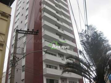 Apartamento à venda em Centro, Juiz de Fora - MG