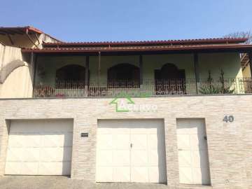 Casa à venda em Bom Clima, Juiz de Fora - MG