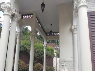 Casa à venda em Valparaíso, Petrópolis - RJ