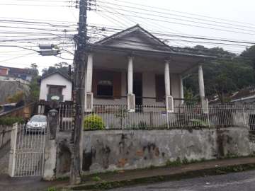 Casa para alugar em Centro, Petrópolis - RJ
