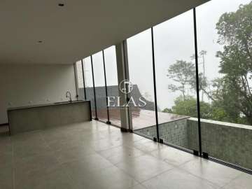Casa à venda em Quitandinha, Petrópolis - RJ