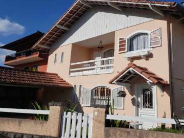 Casa à venda em Quitandinha, Petrópolis - RJ