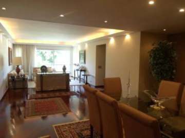 Apartamento à venda em Valparaíso, Petrópolis - RJ