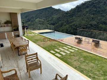 Casa à venda em Vargem Grande, Teresópolis - RJ