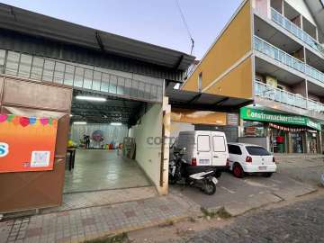 Galpão à venda em Cônego, Nova Friburgo - RJ