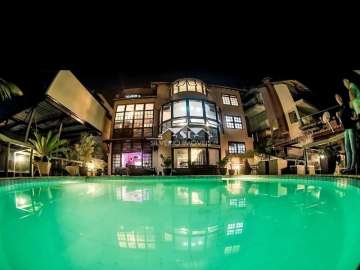 Casa à venda em Niteroi, Niterói - RJ
