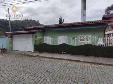 Casa à venda em Ponte da Saudade, Nova Friburgo - RJ