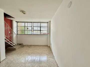 Apartamento à venda em Alto, Teresópolis - RJ