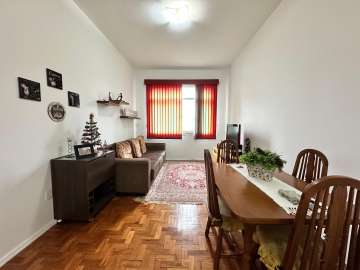 Apartamento à venda em Alto, Teresópolis - RJ
