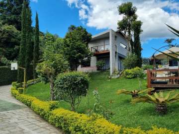 Casa à venda em Golfe, Teresópolis - RJ