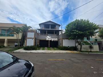 Casa à venda em São Pedro, Juiz de Fora - MG