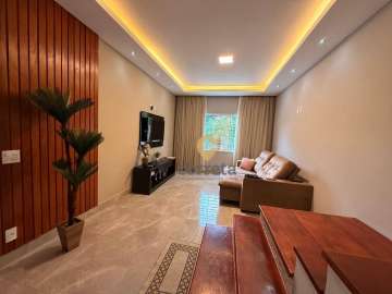 Casa à venda em Cascatinha, Nova Friburgo - RJ