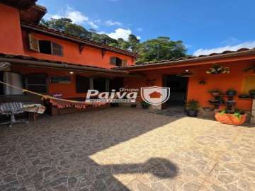 Casa à venda em Santa Cecília, Teresópolis - RJ