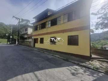 Apartamento à venda em Fazenda Inglesa, Petrópolis - RJ