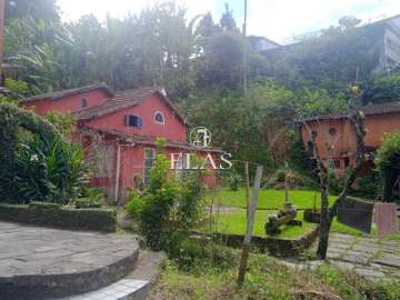 Casa à venda em Bingen, Petrópolis - RJ