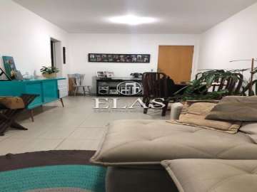 Apartamento à venda em Samambaia, Petrópolis - RJ