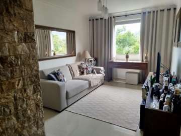 Apartamento à venda em Sargento Boening, Petrópolis - RJ