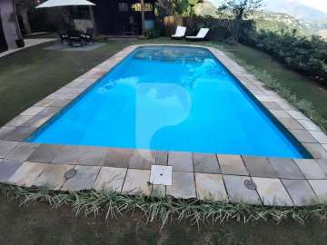 Casa à venda em Araras, Petrópolis - RJ