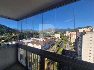 Apartamento à venda em Centro, Petrópolis - RJ