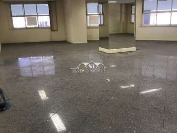Sala à venda em Centro, Petrópolis - RJ