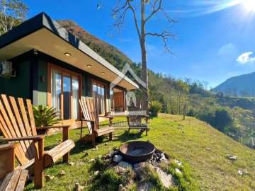 Apartamento à venda em Itaipava, Petrópolis - RJ