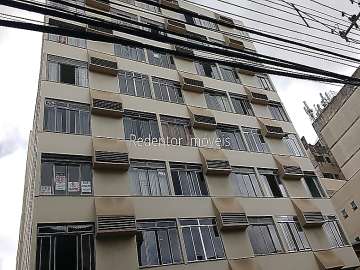 Apartamento à venda em São Mateus, Juiz de Fora - MG