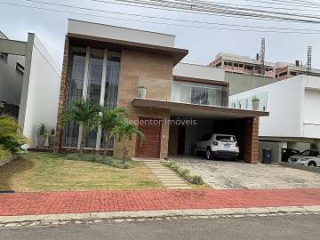 Casa à venda em Santa Luzia, Juiz de Fora - MG