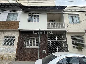 Casa à venda em São Mateus, Juiz de Fora - MG