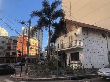 Casa à venda em São Mateus, Juiz de Fora - MG