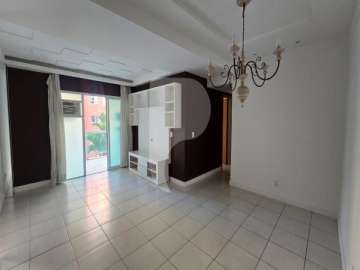 Apartamento à venda em Itaipava, Petrópolis - RJ