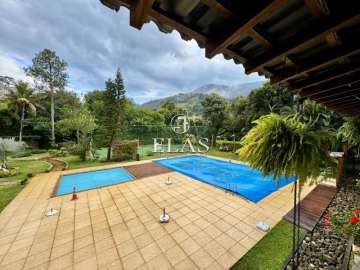 Apartamento para alugar em Itaipava, Petrópolis - RJ
