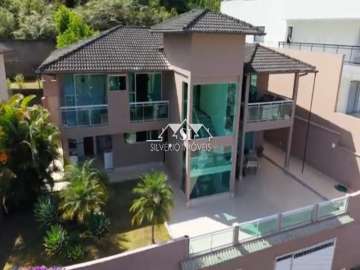 Casa à venda em Centro, Nova Friburgo - RJ