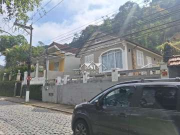 Casa à venda em Centro, Petrópolis - RJ