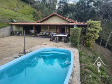 Casa à venda em Itaipava, Petrópolis - RJ