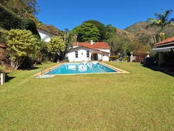 Casa à venda em Corrêas, Petrópolis - RJ