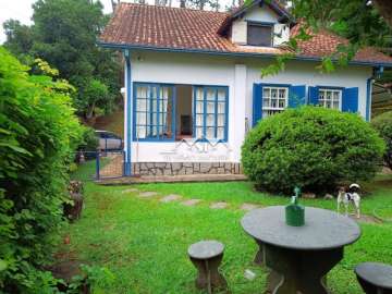 Casa à venda em Itaipava, Petrópolis - RJ