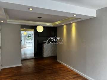 Apartamento para alugar em Carangola, Petrópolis - RJ