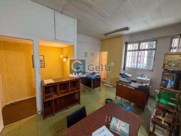 Sala à venda em Centro, Petrópolis - RJ