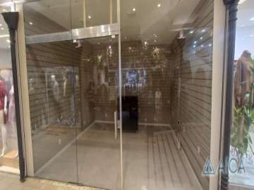Loja para alugar em Centro, Petrópolis - RJ