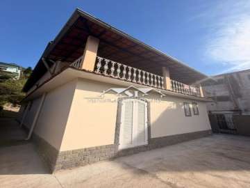 Casa à venda em Bingen, Petrópolis - RJ
